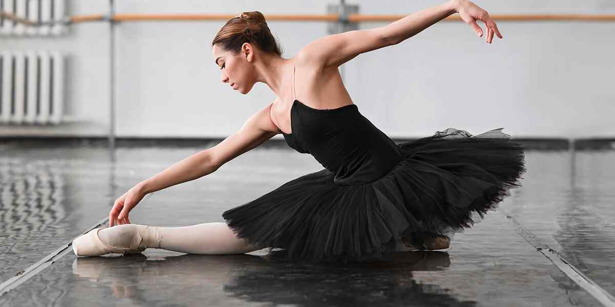 https://nefes-dance.de/wp-content/uploads/2019/04/inner_dance_09.jpg