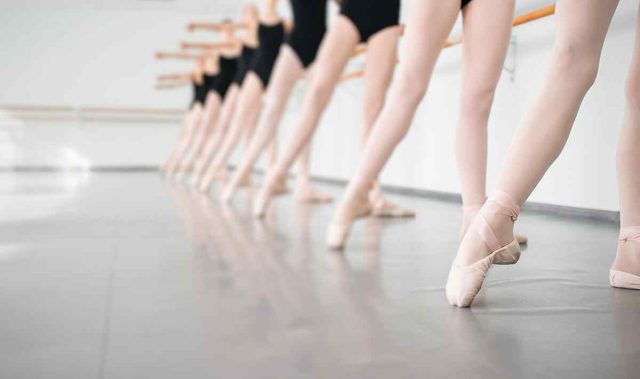 https://nefes-dance.de/wp-content/uploads/2019/04/inner_image_dance_04-640x379.jpg